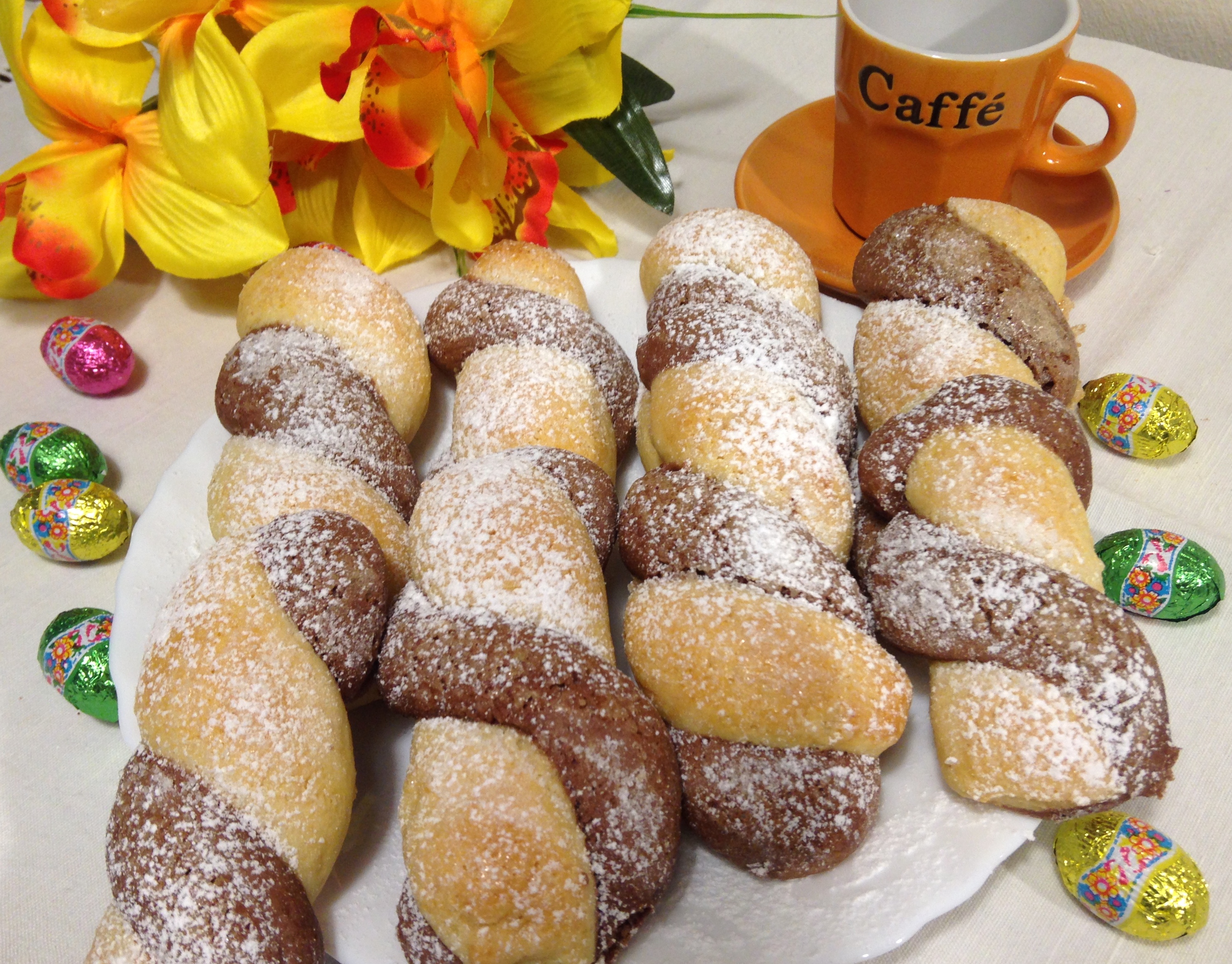 Intrecci con ricotta e cioccolato