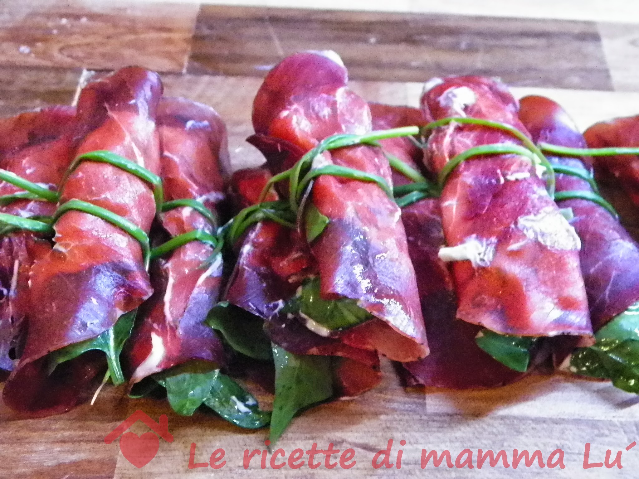 Involtini di bresaola e spinaci