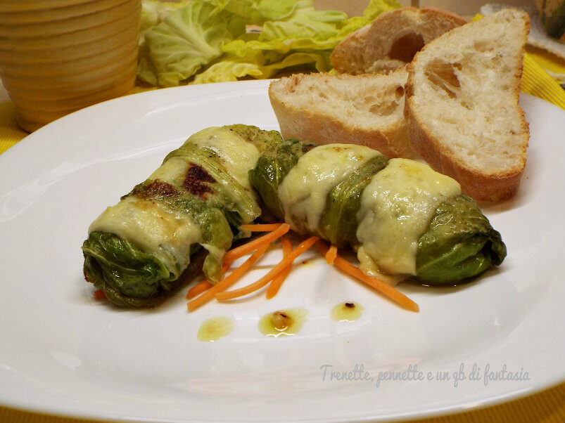 Involtini di cavolo ripieni di patate e menta
