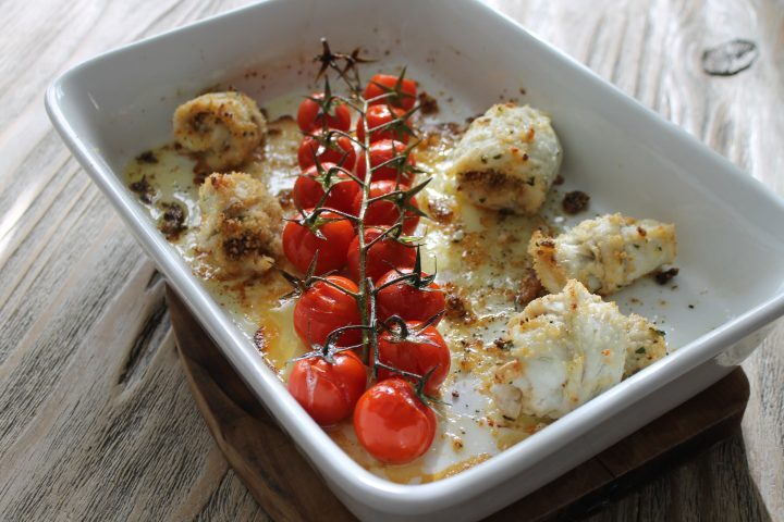Involtini di filetti di rombo con uvetta e pinoli