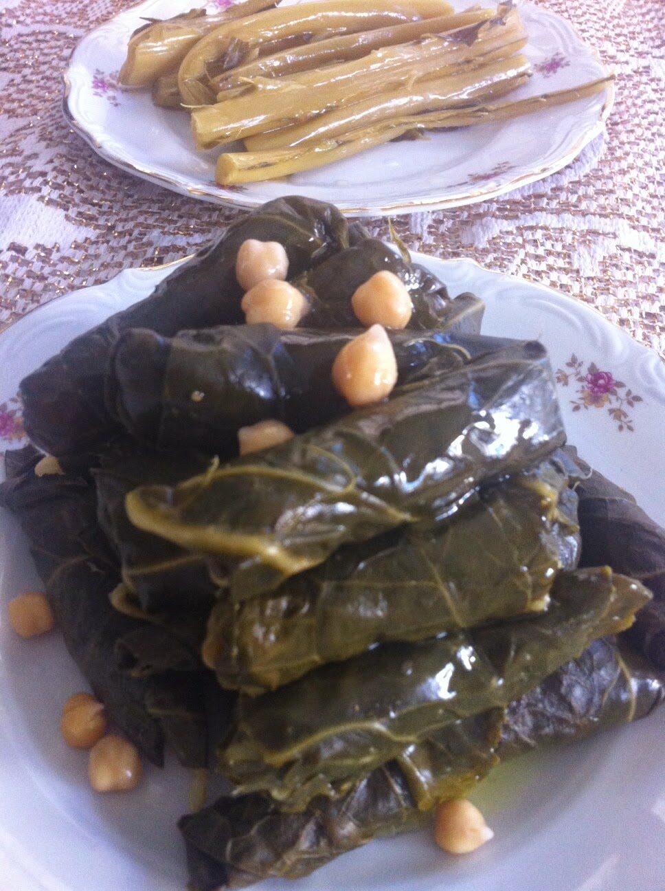 Involtini di foglie di cavolfiore