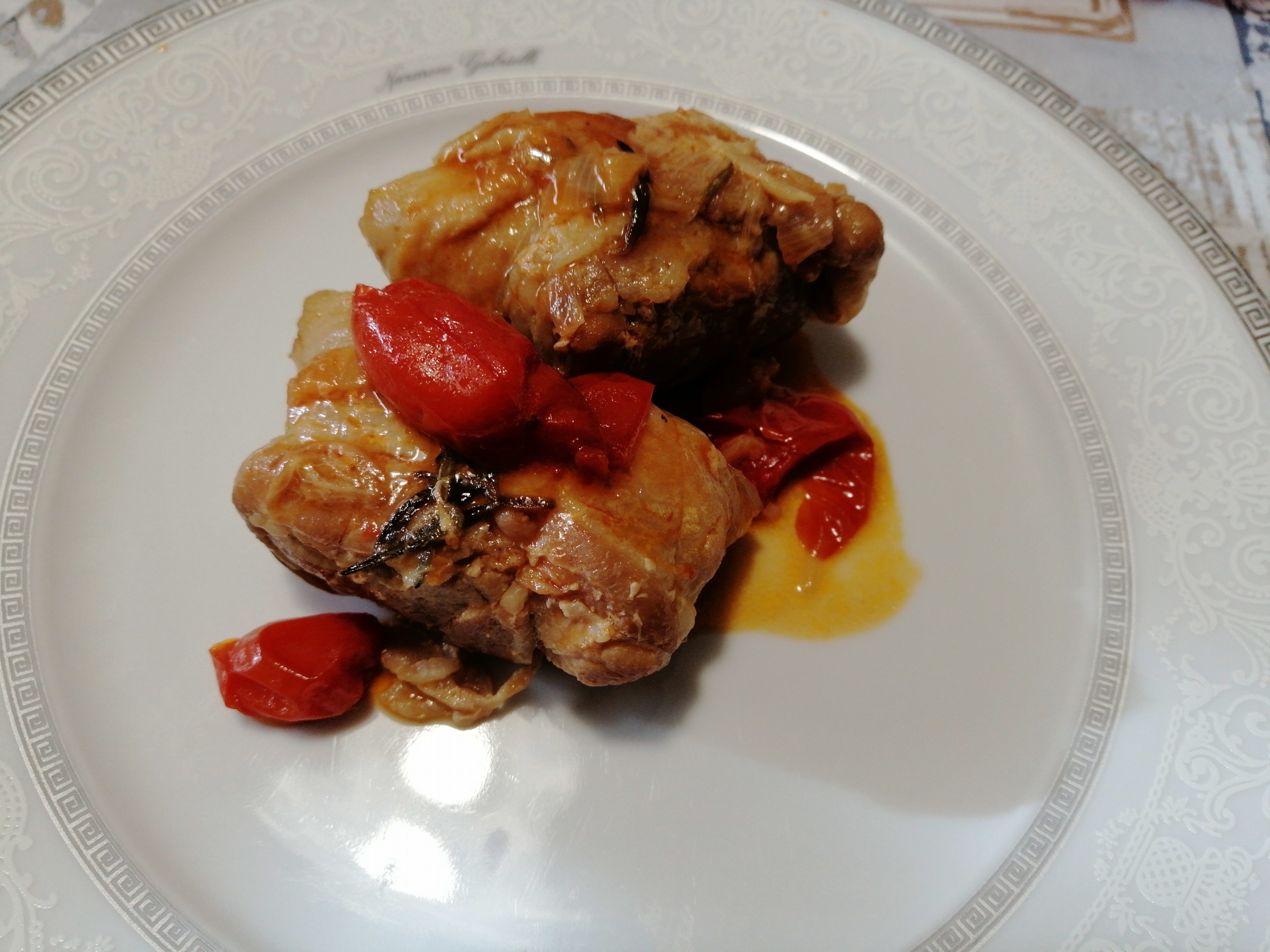 Involtini di maiale alla cacciatora