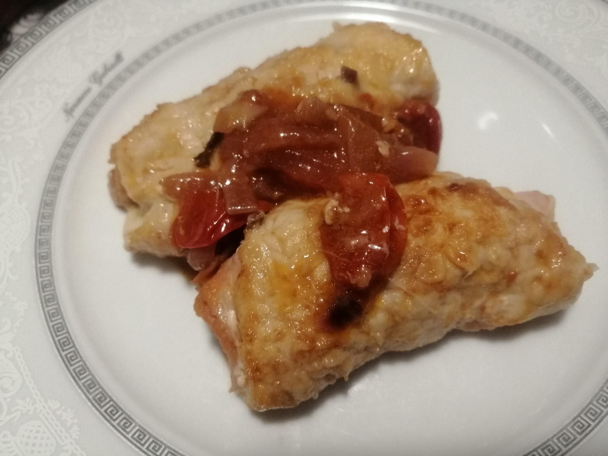 Involtini di maiale con pomodorini