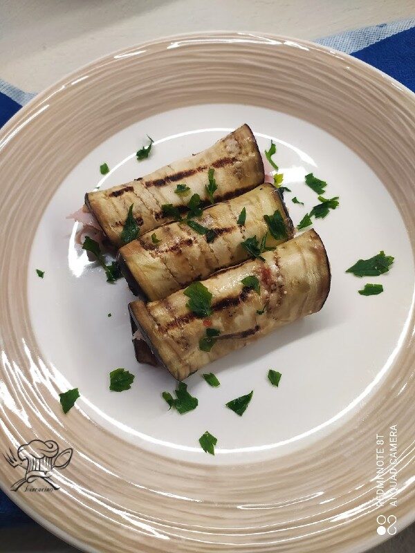 Involtini di melanzana e stracchino