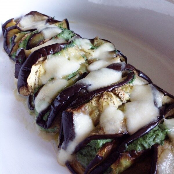 Involtini di melanzane con caprino ed erbette