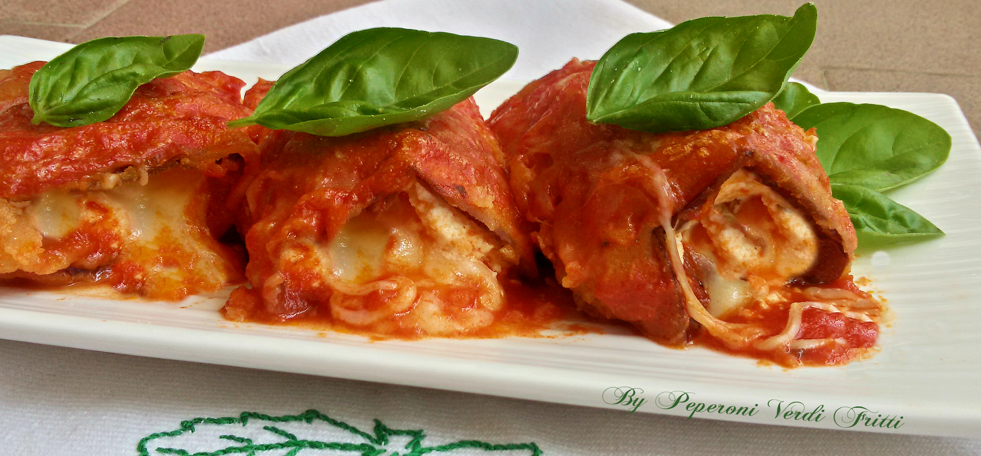Involtini di melanzane con ricotta e provola affumicata