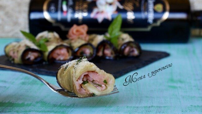 Involtini di melanzane e salmone affumicato