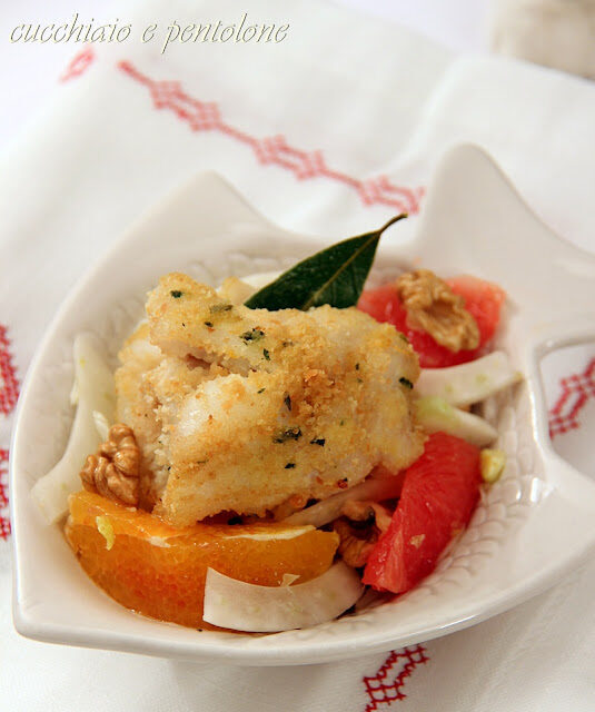 Involtini di merluzzo con insalata di finocchi, noci e agrumi
