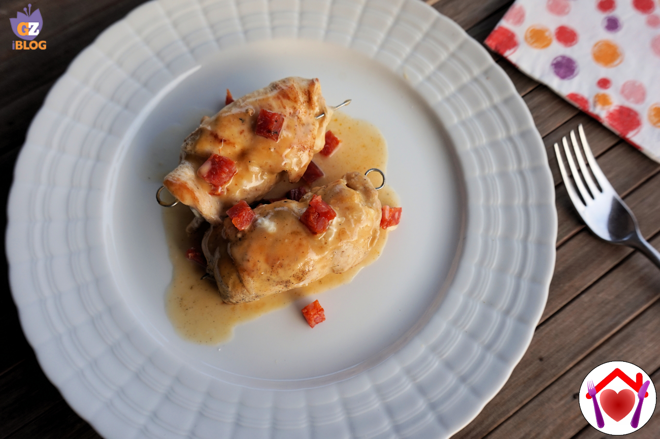 Involtini di pollo e salame piccante