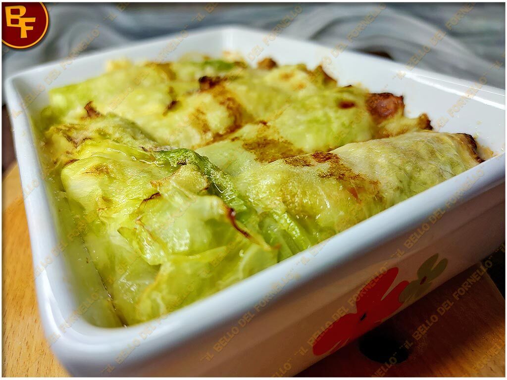 Involtini di verza con ripieno di patate e tonno