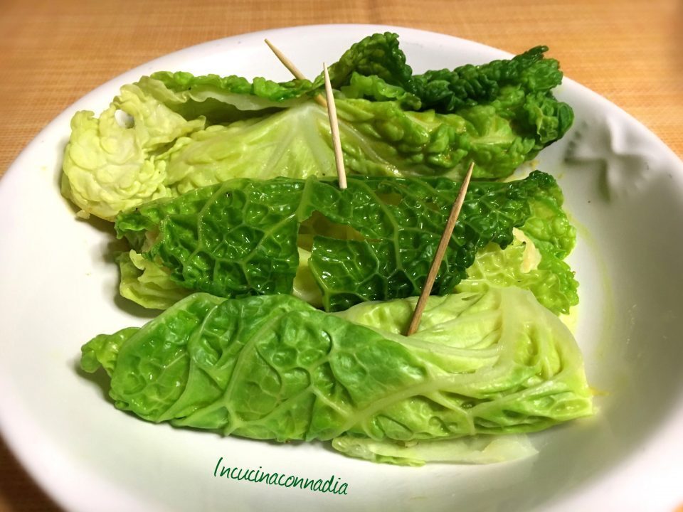 Involtini di verza profumati al curry