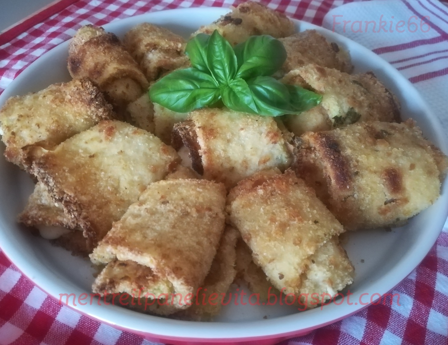 Involtini di zucchina impanata al forno