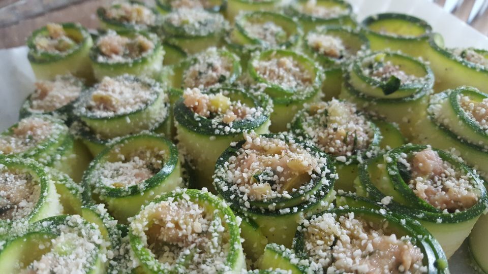 INVOLTINI DI ZUCCHINE E TONNO