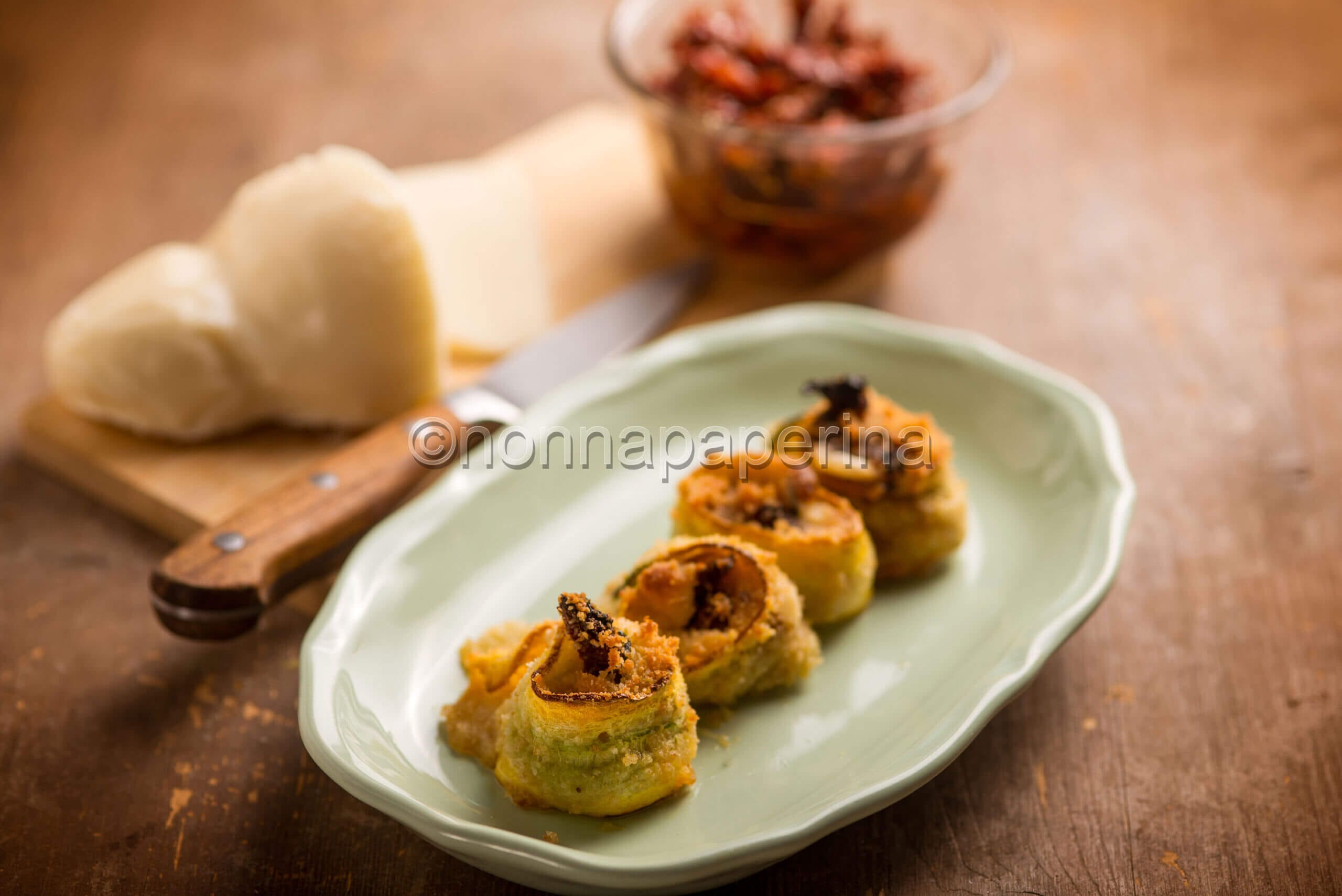 Involtini di zucchine gialle, dei rotolini davvero deliziosi
