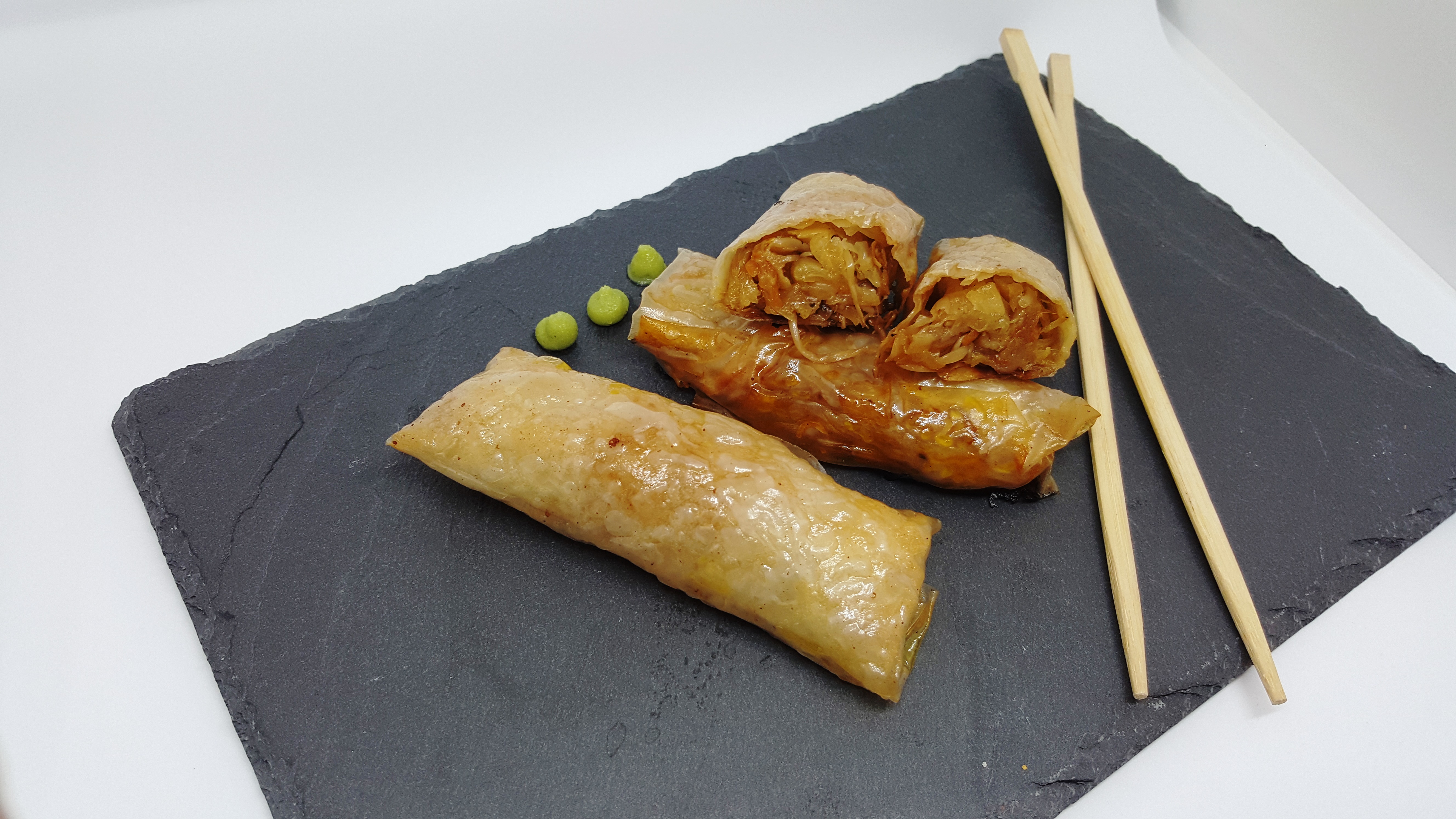 Involtini primavera fatti in casa