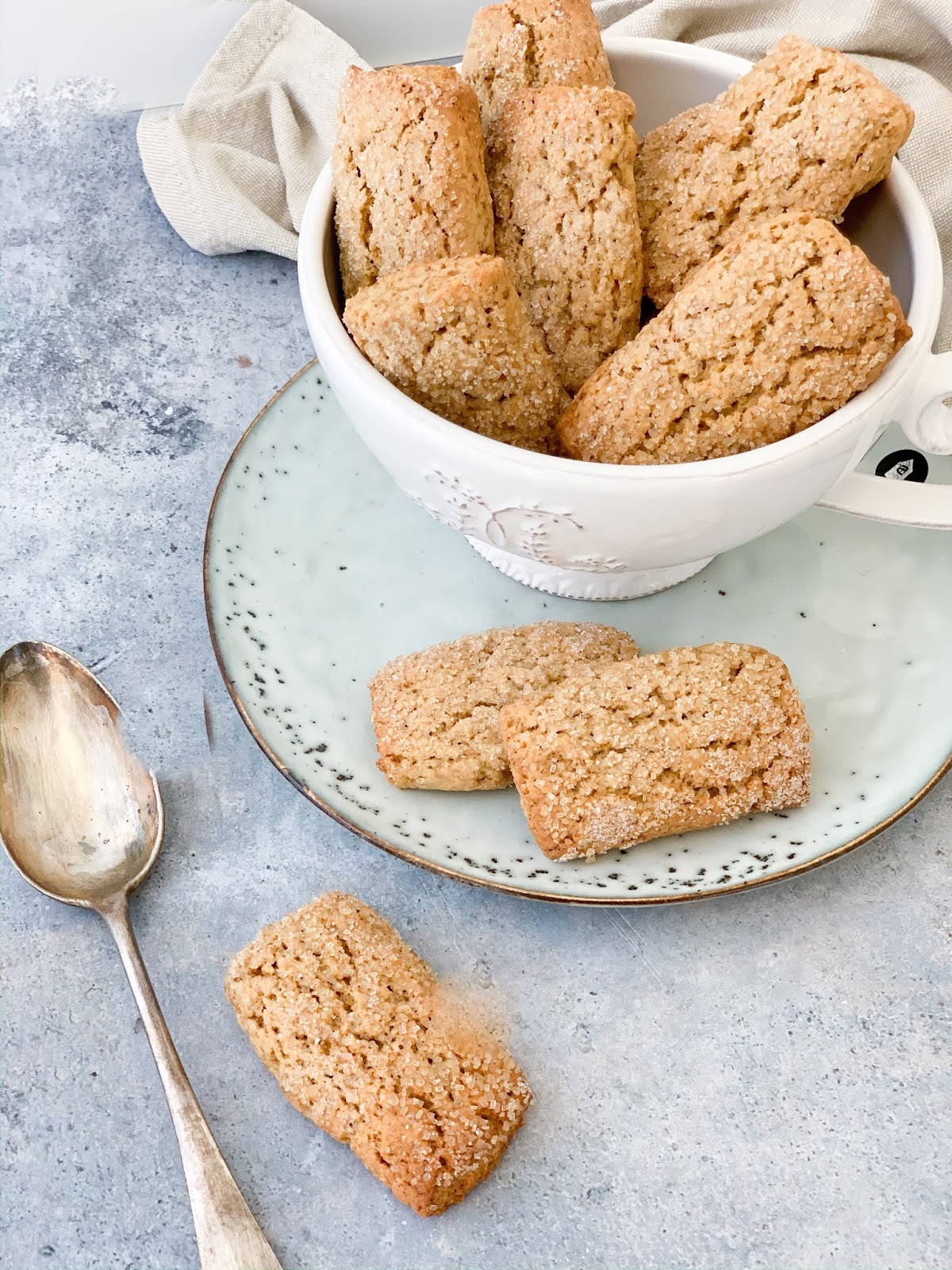 Inzupposi integrali (biscotti da latte integrali)
