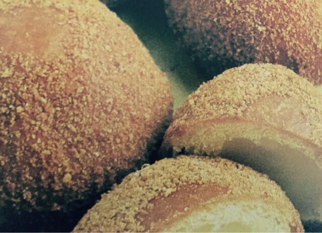 Iris siciliani alla crema pasticcera e al cioccolato