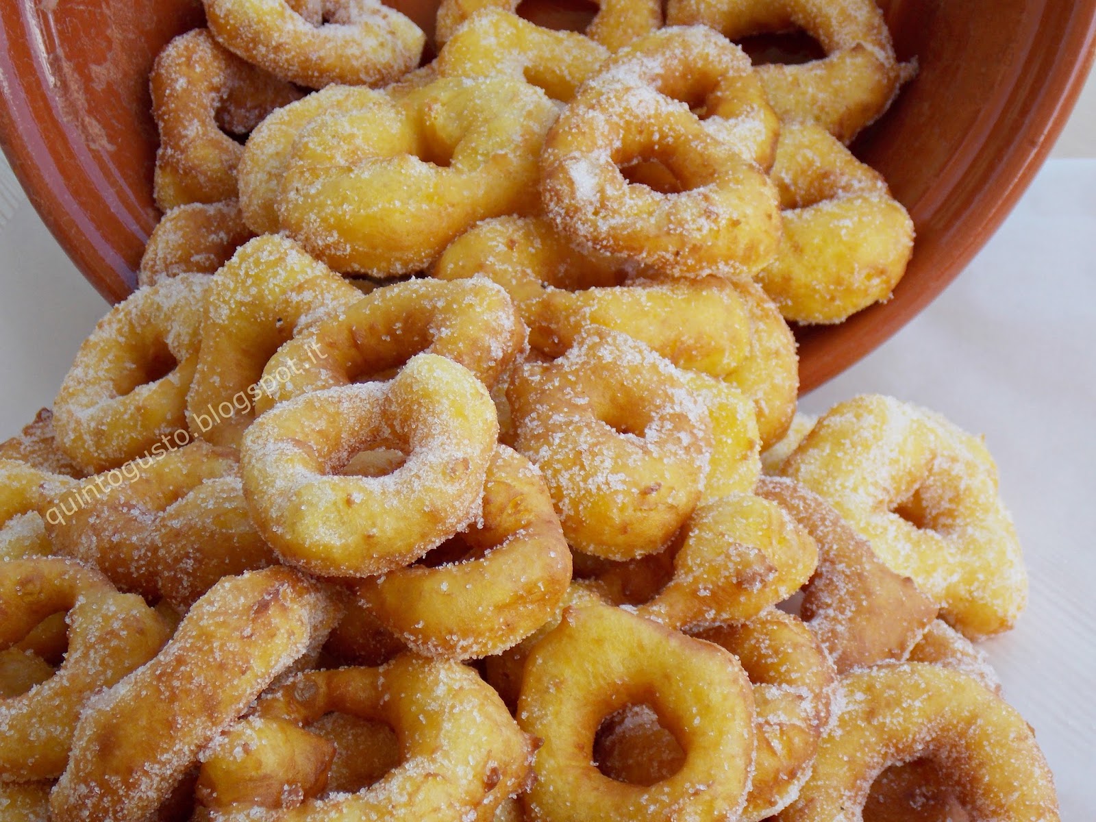 Is zippulas – le zeppole sarde