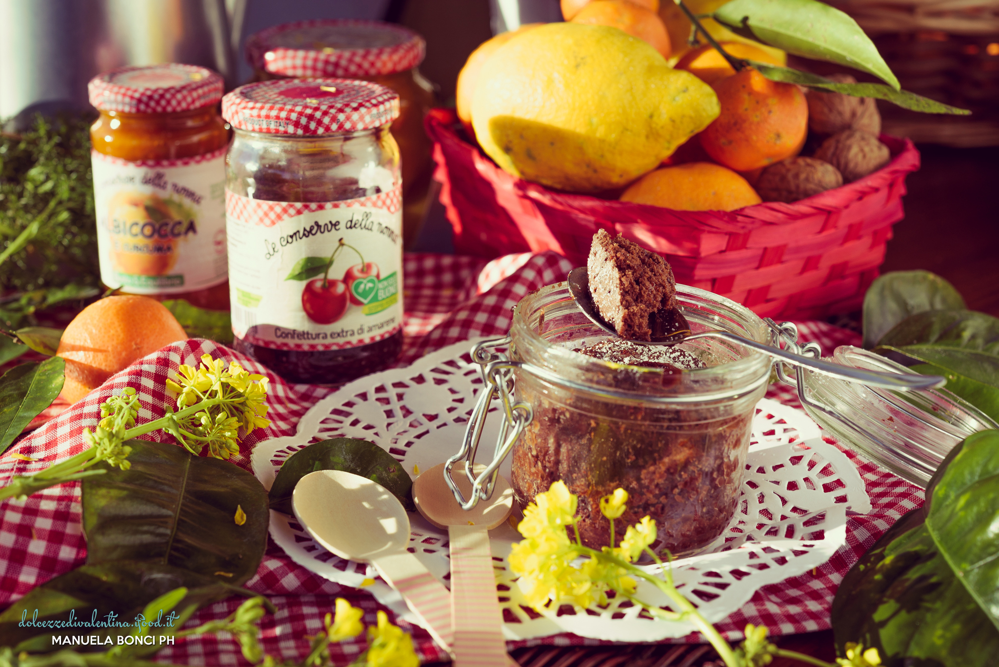 Jar cake al cacao con confettura extra di amarene