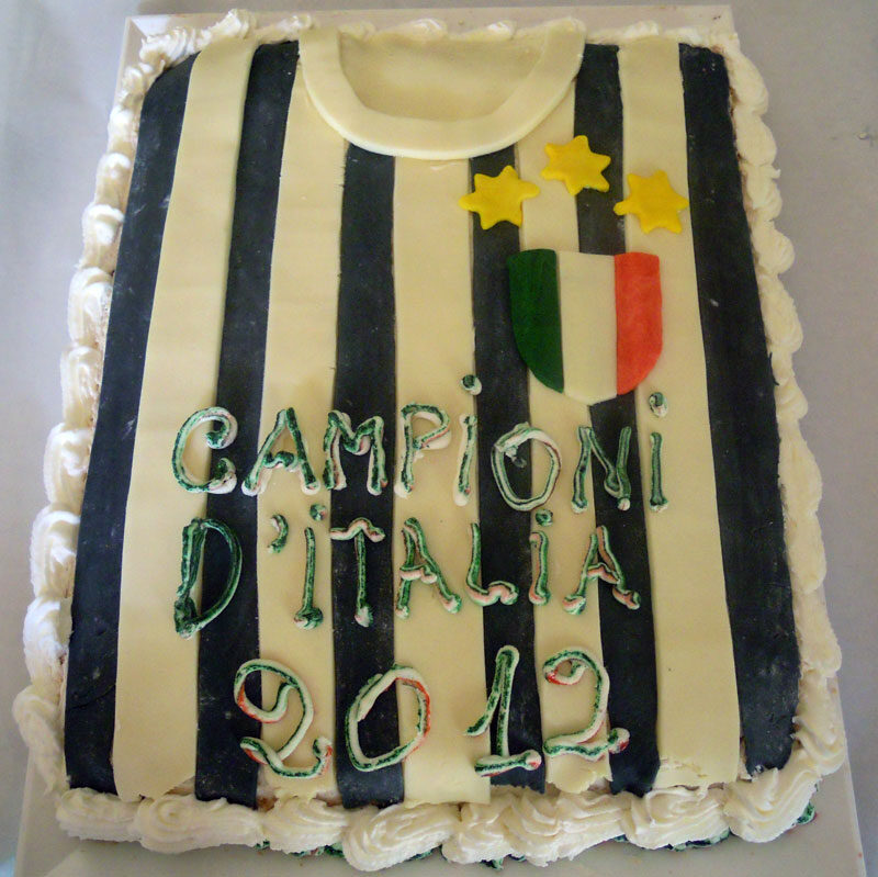 Juventus campione d’italia 2011/12 – il dolce dei festeggiamenti