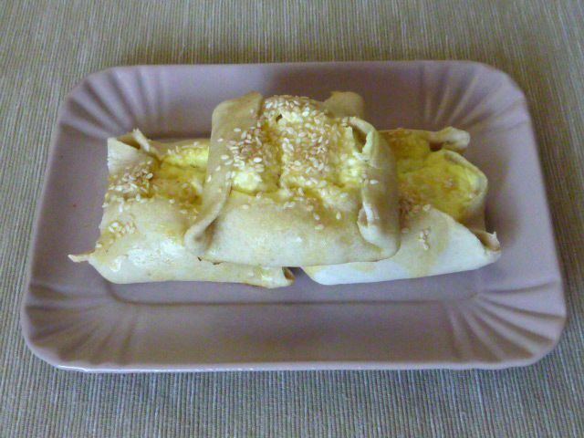 Kalitsounia al forno-tortine di formaggi