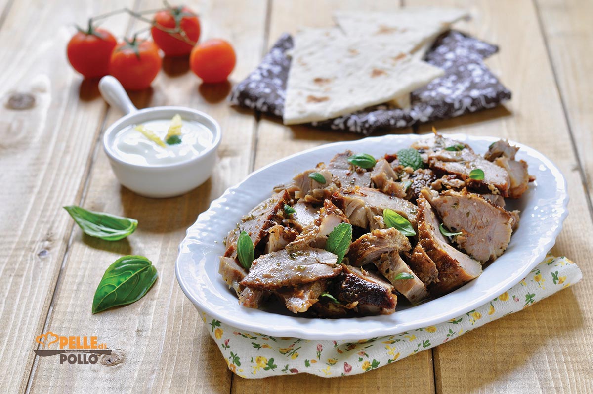 Kebab con agnello arrosto avanzato e yogurt