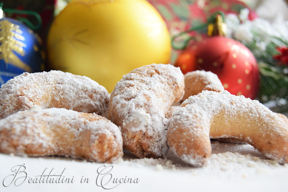 Kourabiedes per il Natale in Grecia