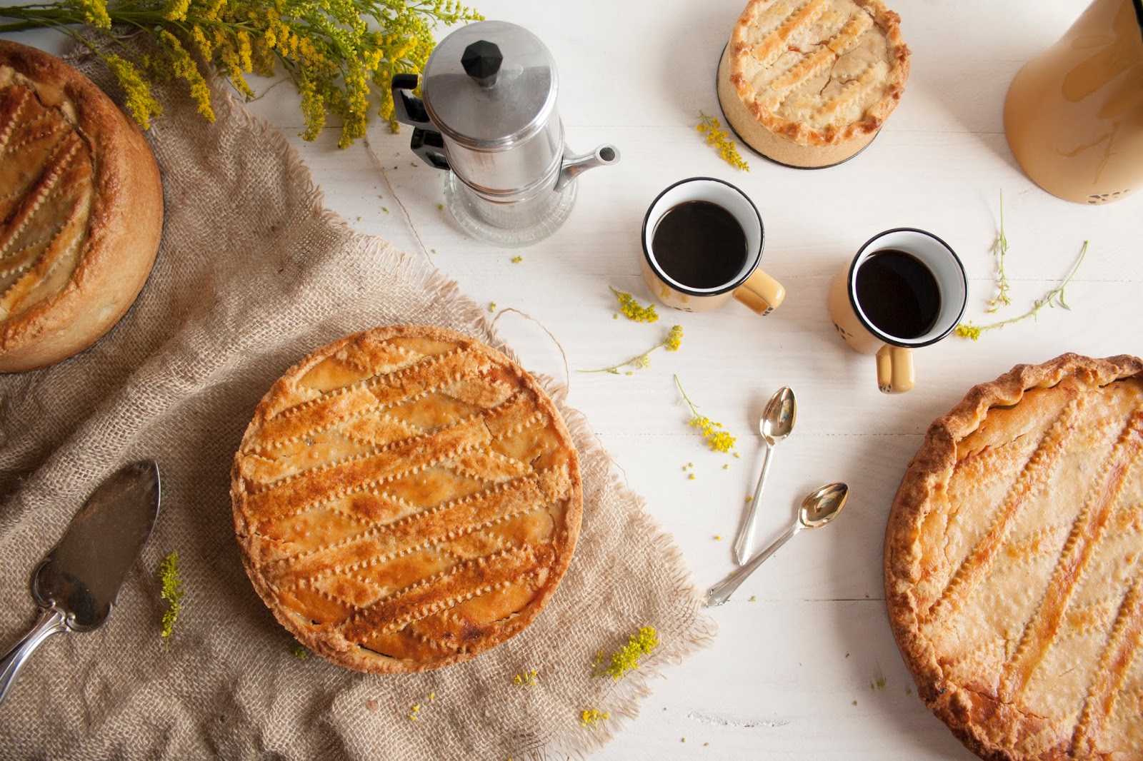 La storia e la ricetta della pastiera napoletana