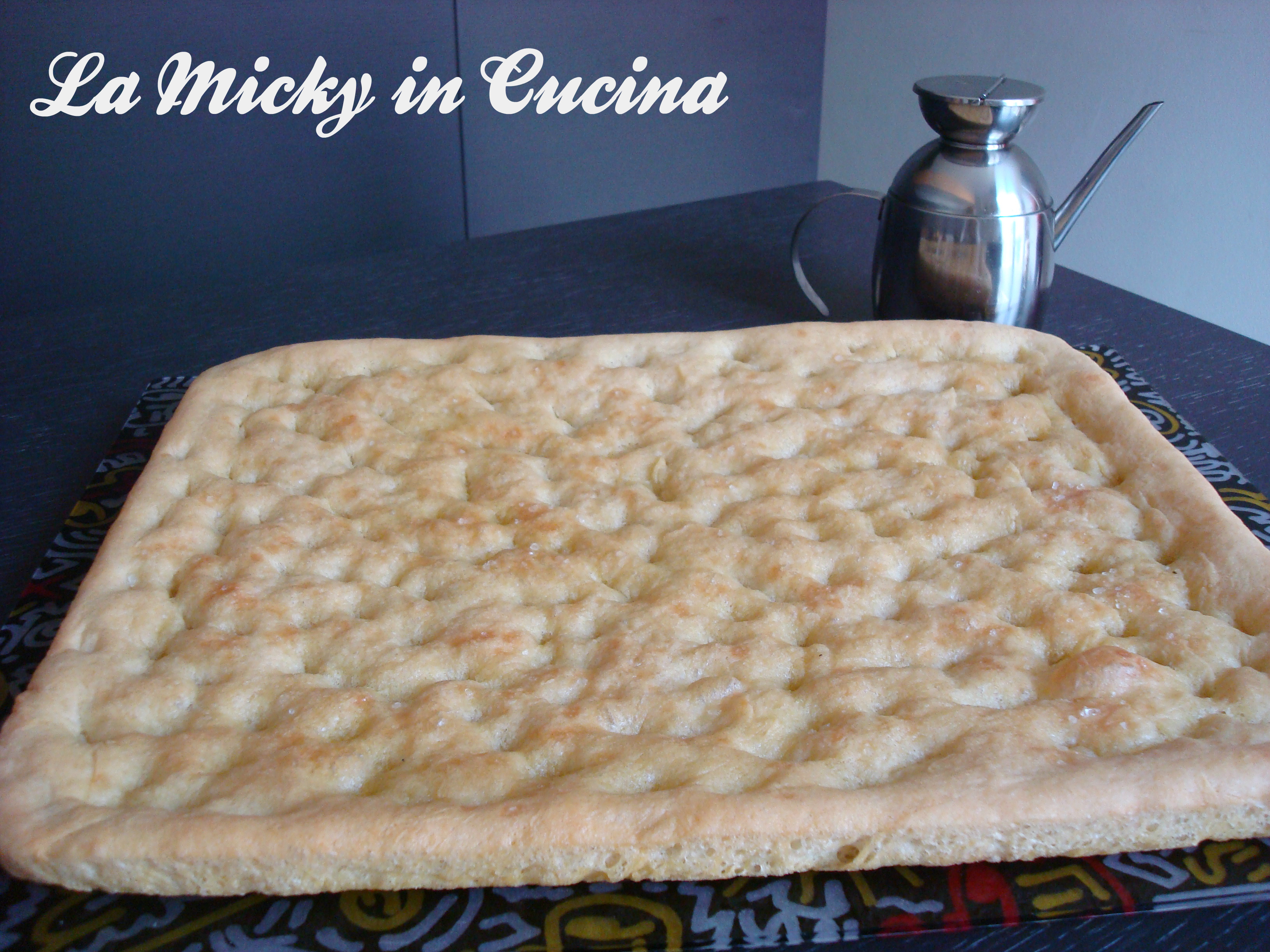 La vera focaccia genovese o fügassa