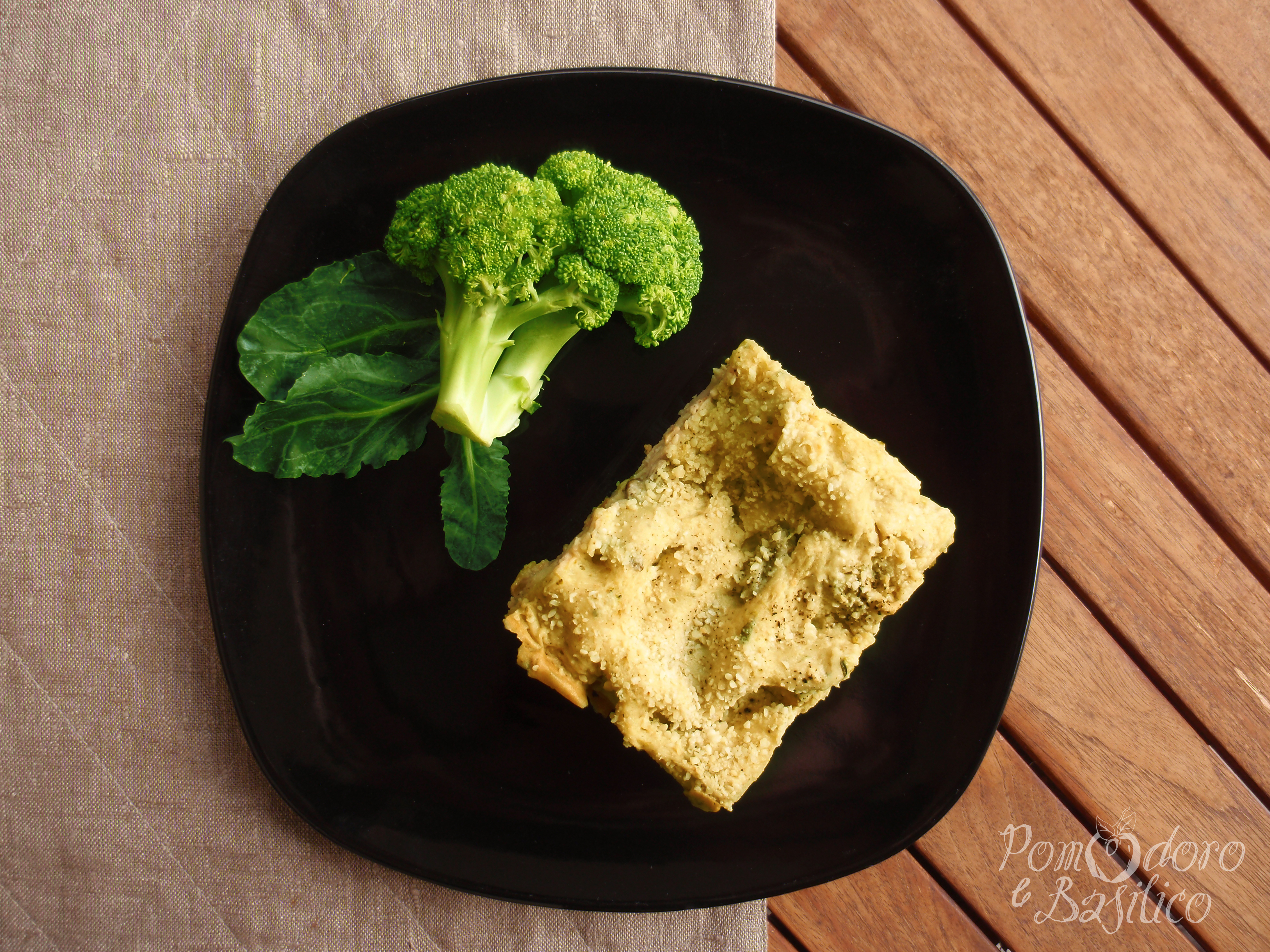 Lasagna broccoli, patate e funghi alla birra