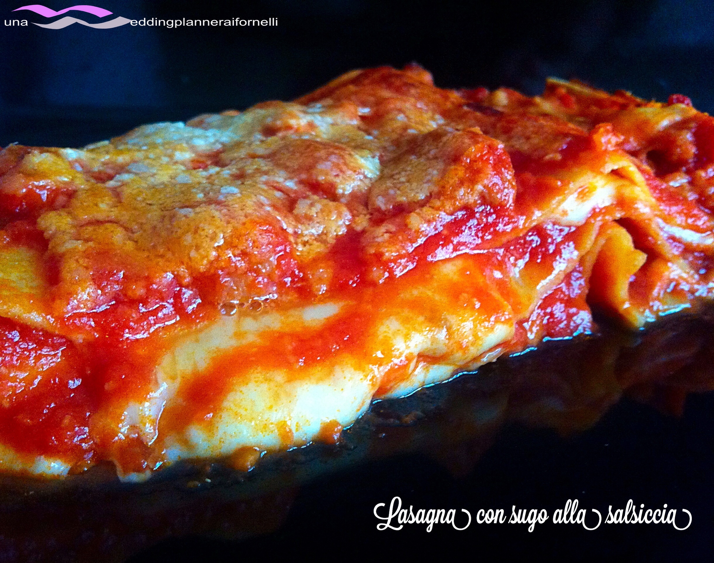 Lasagna con sugo alla salsiccia