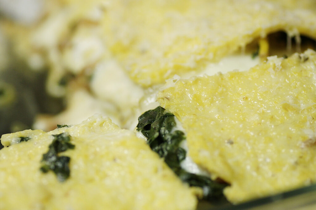 Lasagna di polenta con spinaci