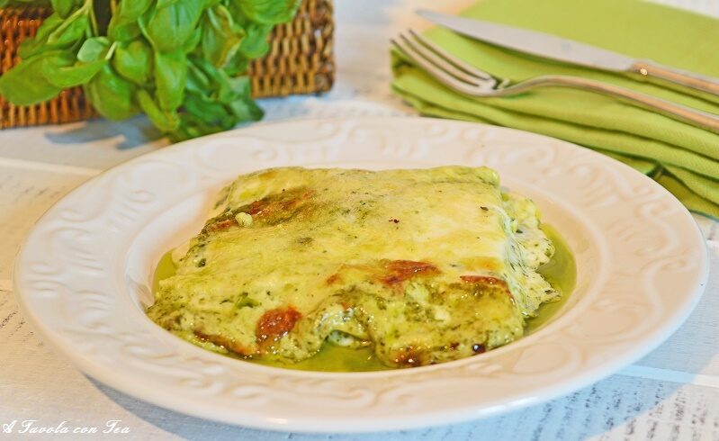 Lasagne al pesto con patate fagiolini e pinoli