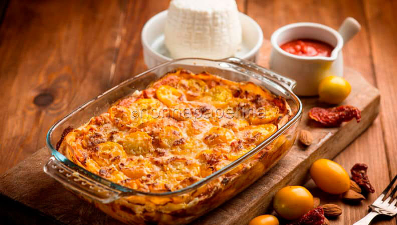 Lasagne al pesto rosso e pomodorini, una deliziosa variante