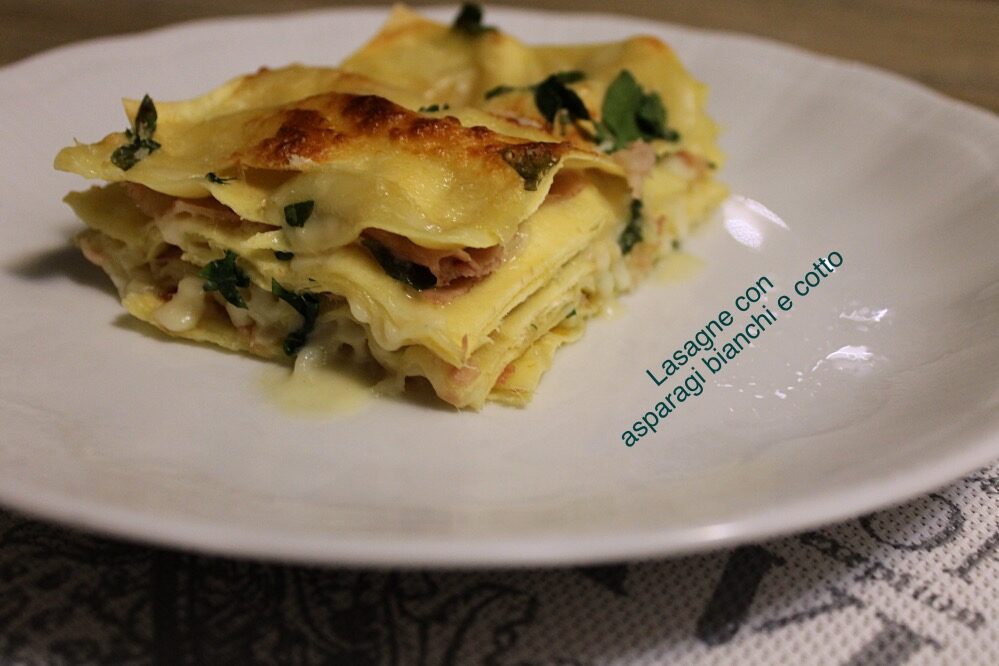 Lasagne asparagi bianchi e prosciutto cotto