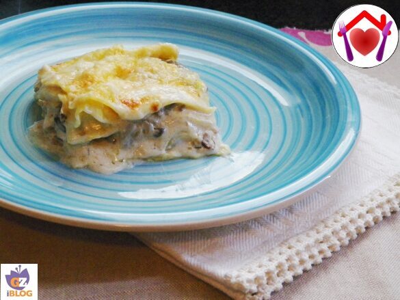Lasagne con funghi e salsiccia