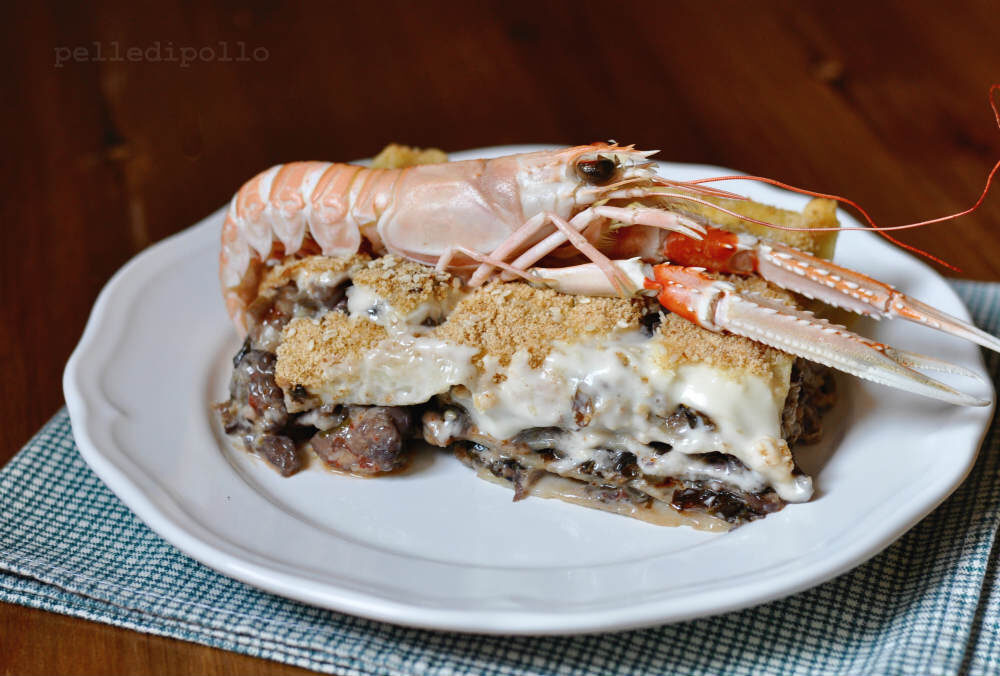 Lasagne con gamberi e radicchio