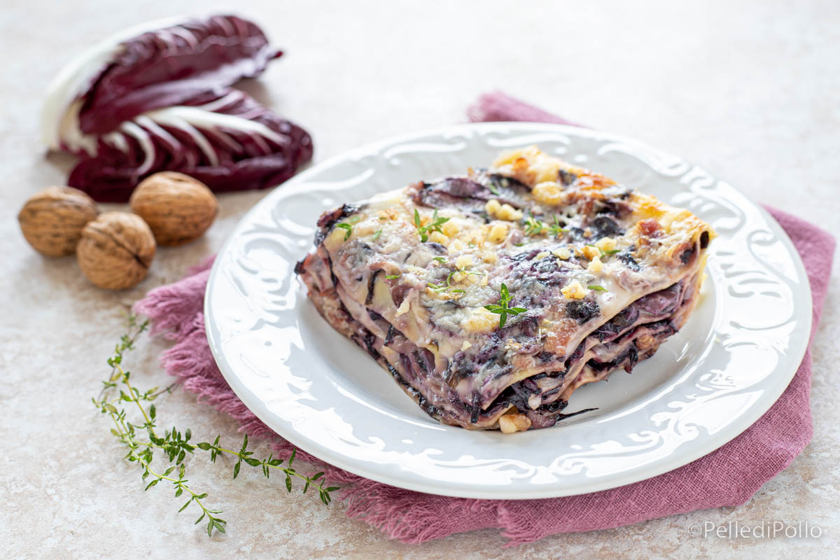 Lasagne con radicchio speck e noci