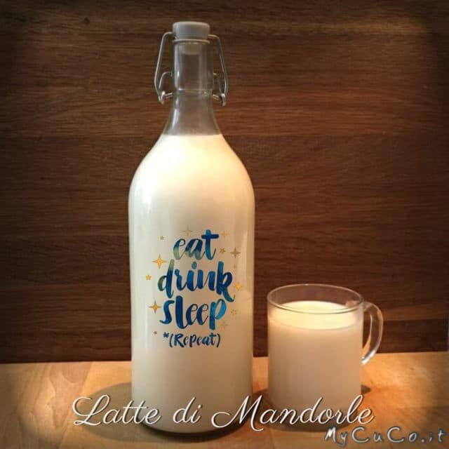 Latte di mandorle fatto in casa col cuisine companion