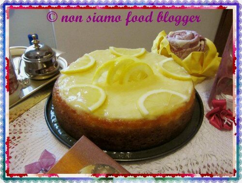 Lemon curd cheesecake