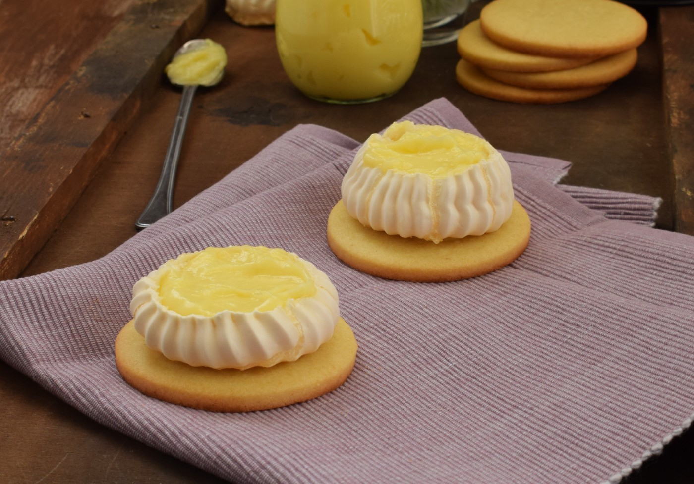 Lemon pavlova cookies
