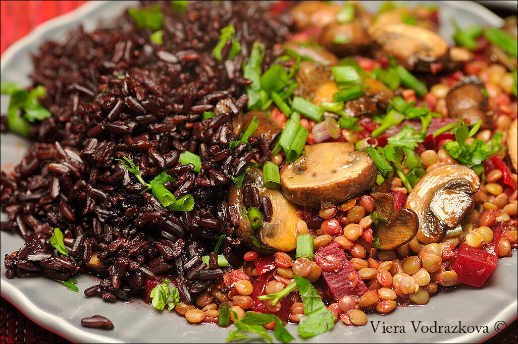 Lenticchie con rapa rossa e funghi senza glutine