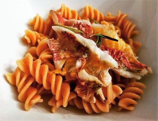 Lentils pasta with mullet