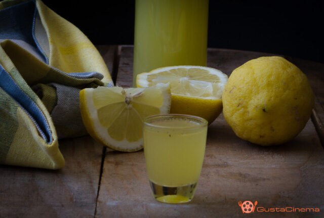 Limoncello fatto in casa – ricetta originale