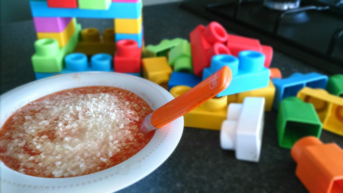 Lingue di passero al sugo fresco e parmigiano