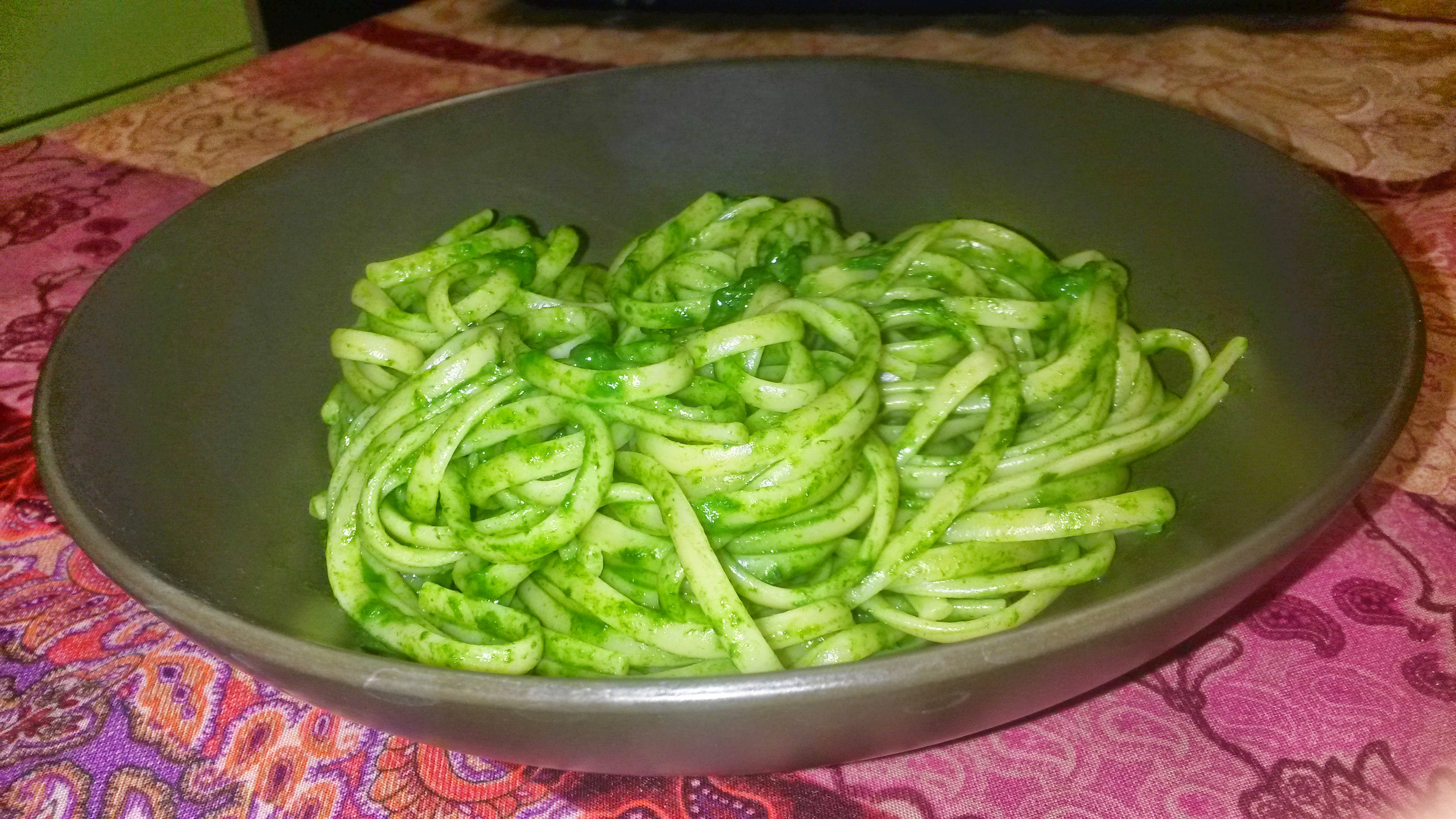 Linguine con crema di spinaci