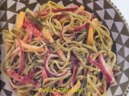 Linguine verdi ai peperoni
