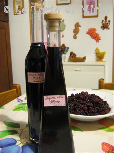 Liquore alle more