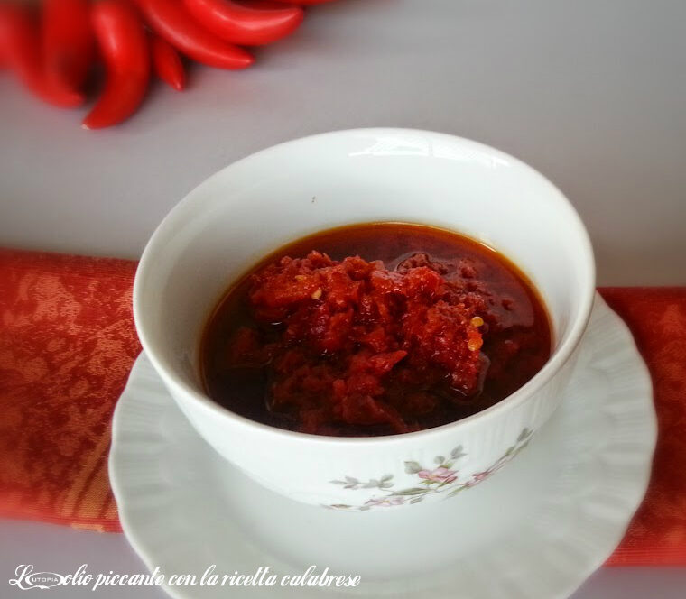 L’olio piccante con la ricetta calabrese