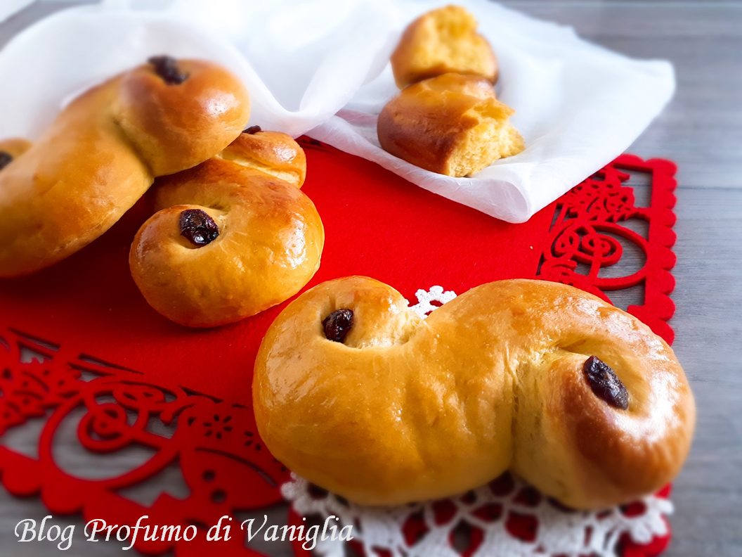 Lussekatter pane di santa lucia